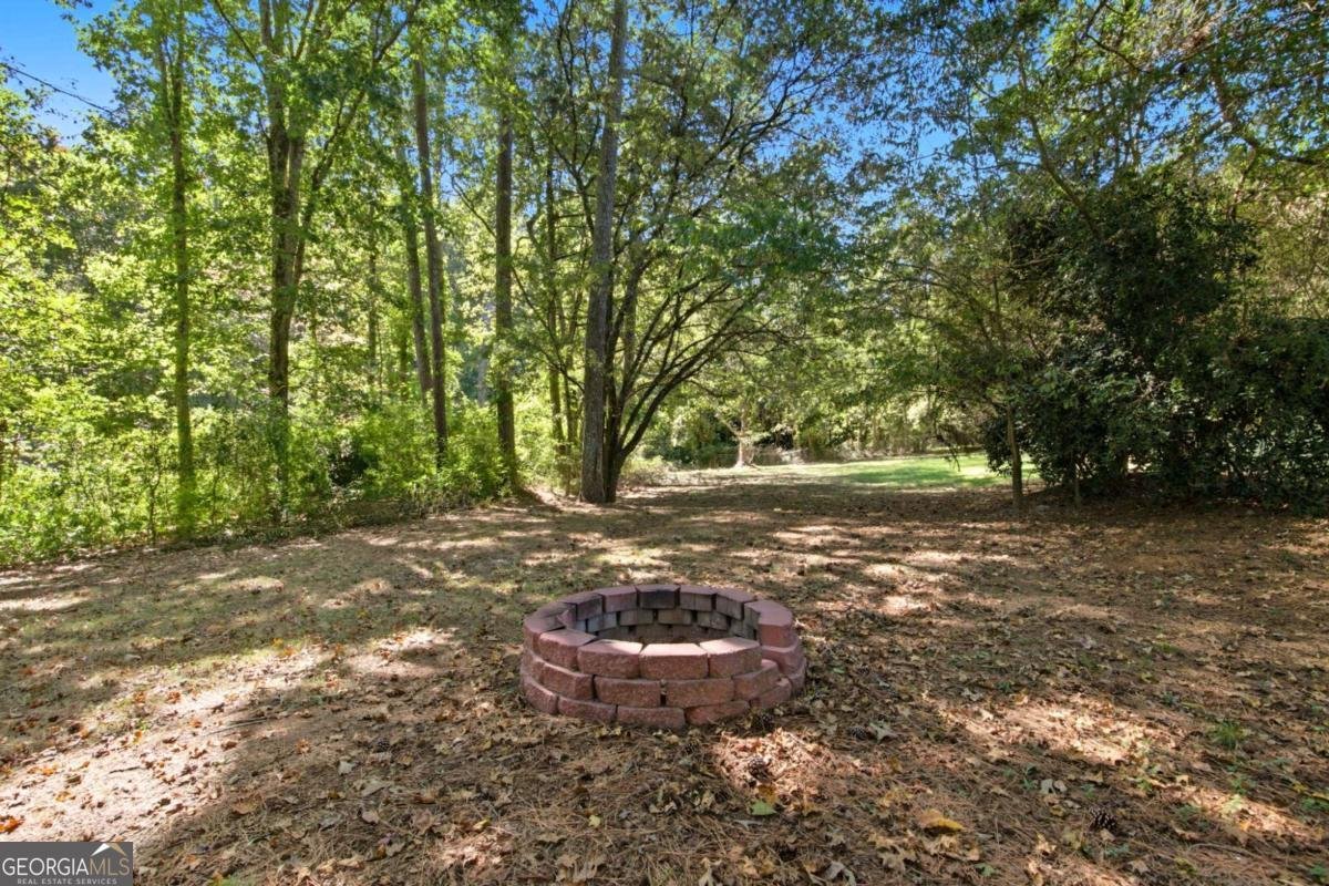 18 Planters Drive Cartersville - 9
