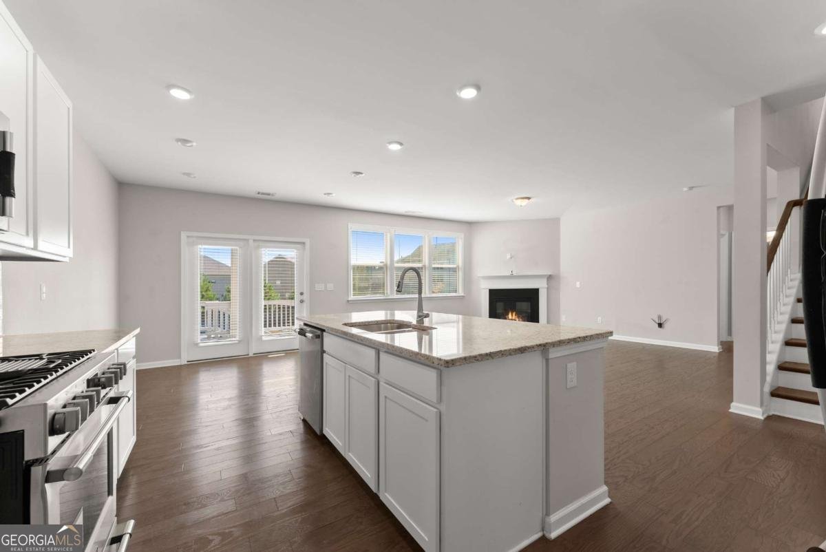 156 Round Pond Drive Lilburn - 10