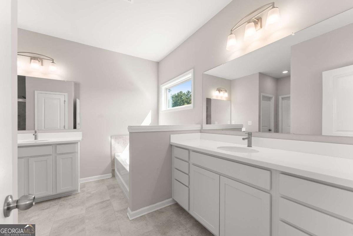 156 Round Pond Drive Lilburn - 30