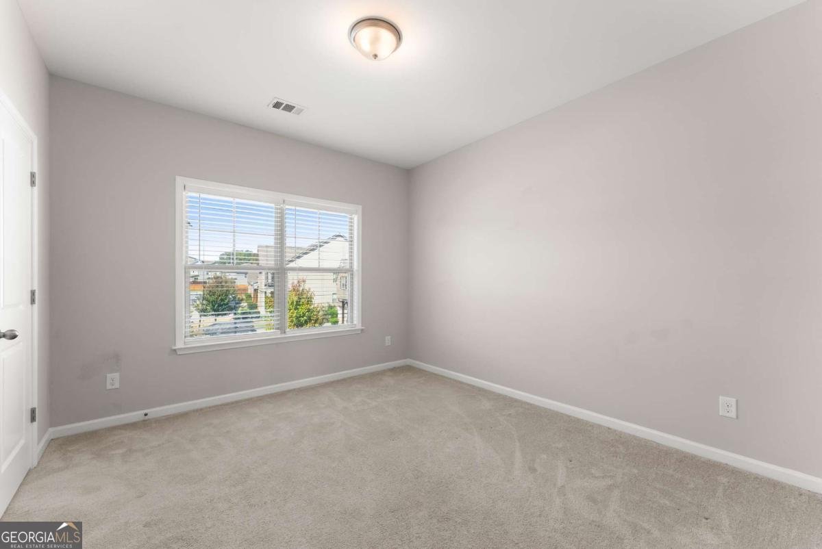 156 Round Pond Drive Lilburn - 34