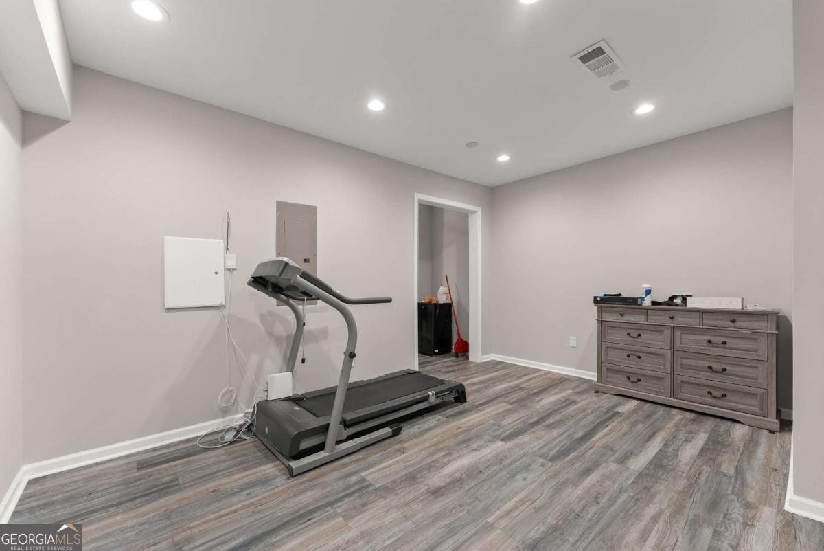 156 Round Pond Drive Lilburn - 38