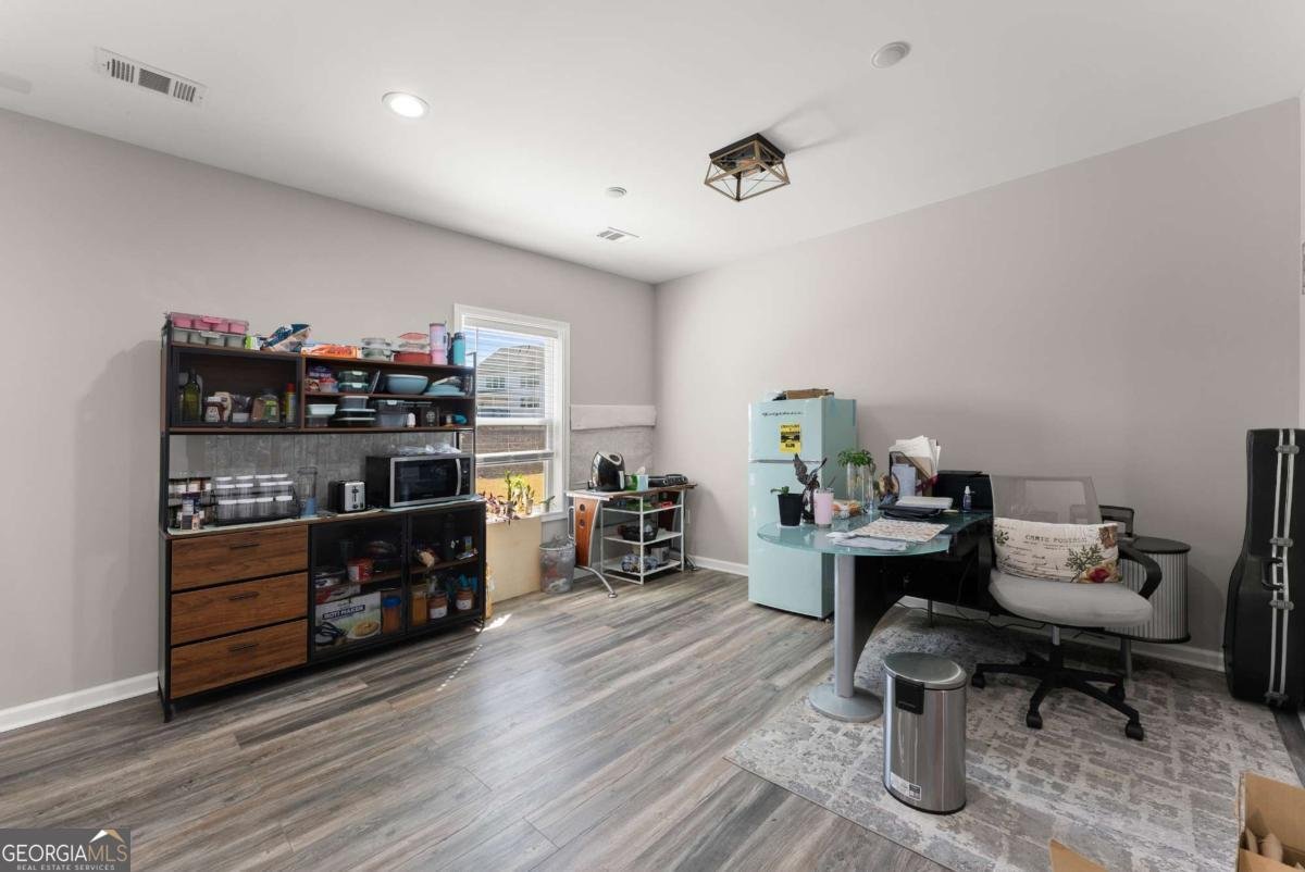 156 Round Pond Drive Lilburn - 46