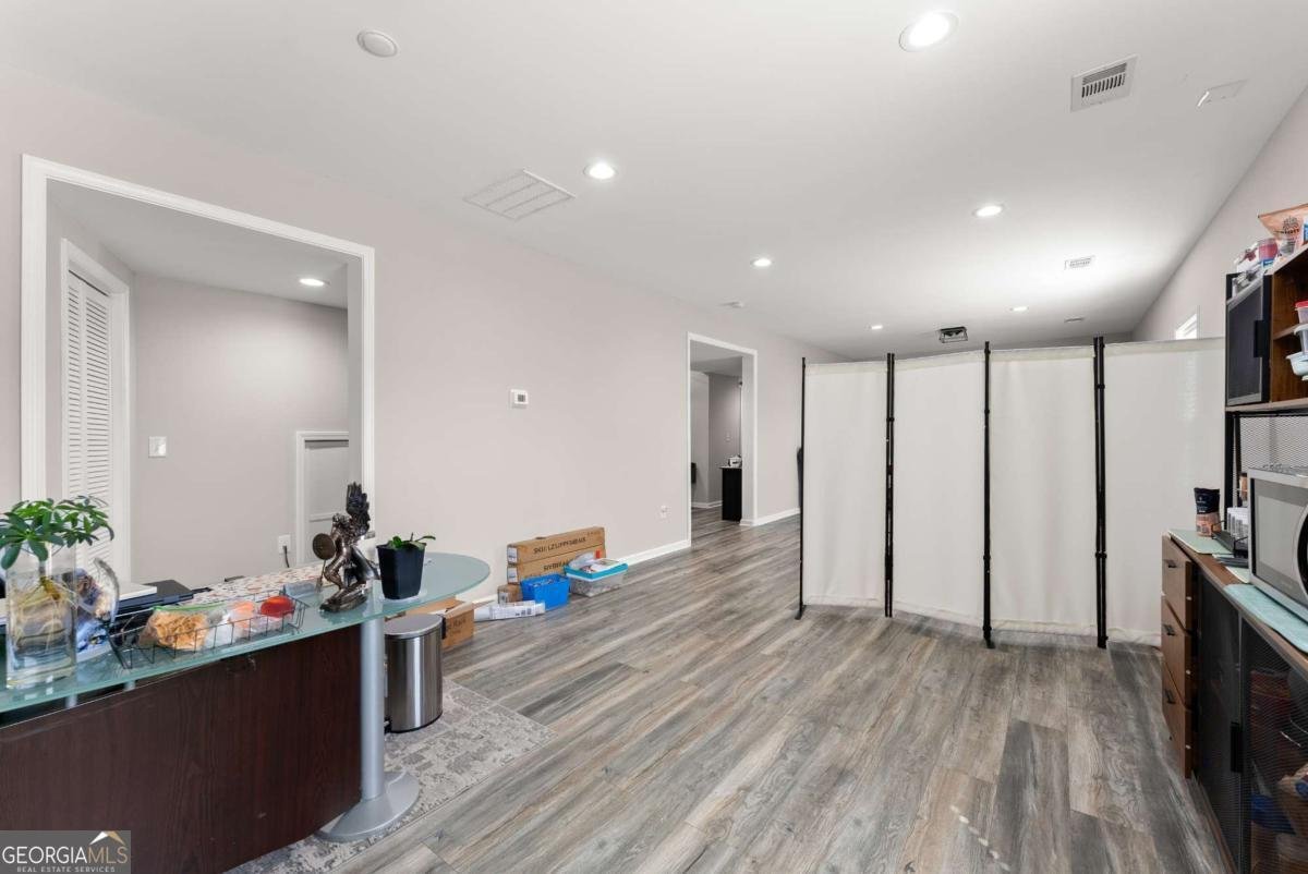 156 Round Pond Drive Lilburn - 47