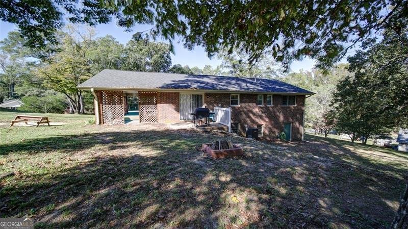 469 PLANTATION Drive Winder - 18