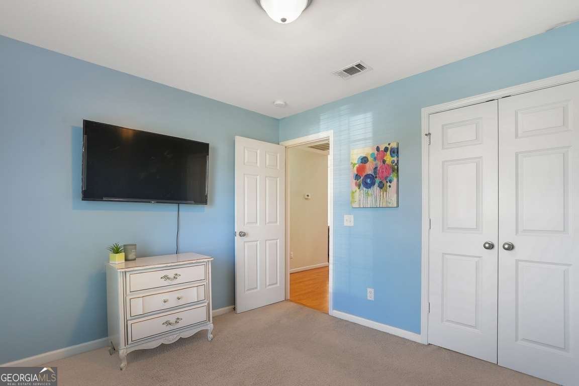 227 Standing Pine Circle Pooler - 21