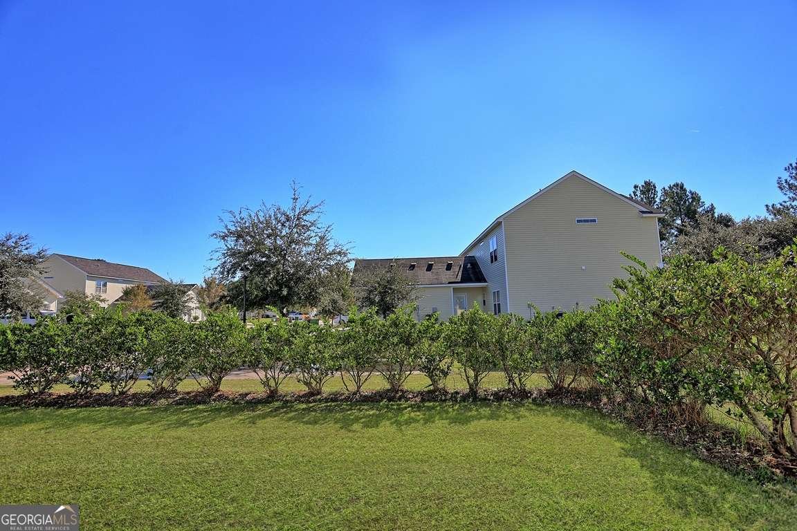 227 Standing Pine Circle Pooler - 27