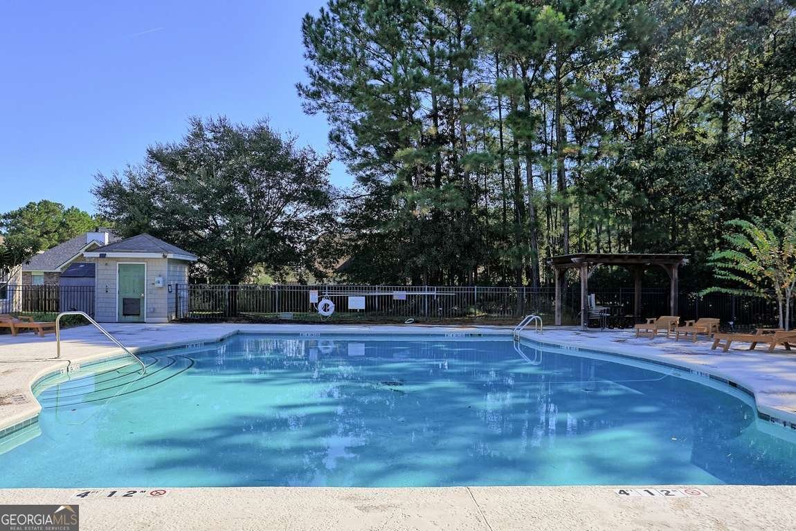 227 Standing Pine Circle Pooler - 29