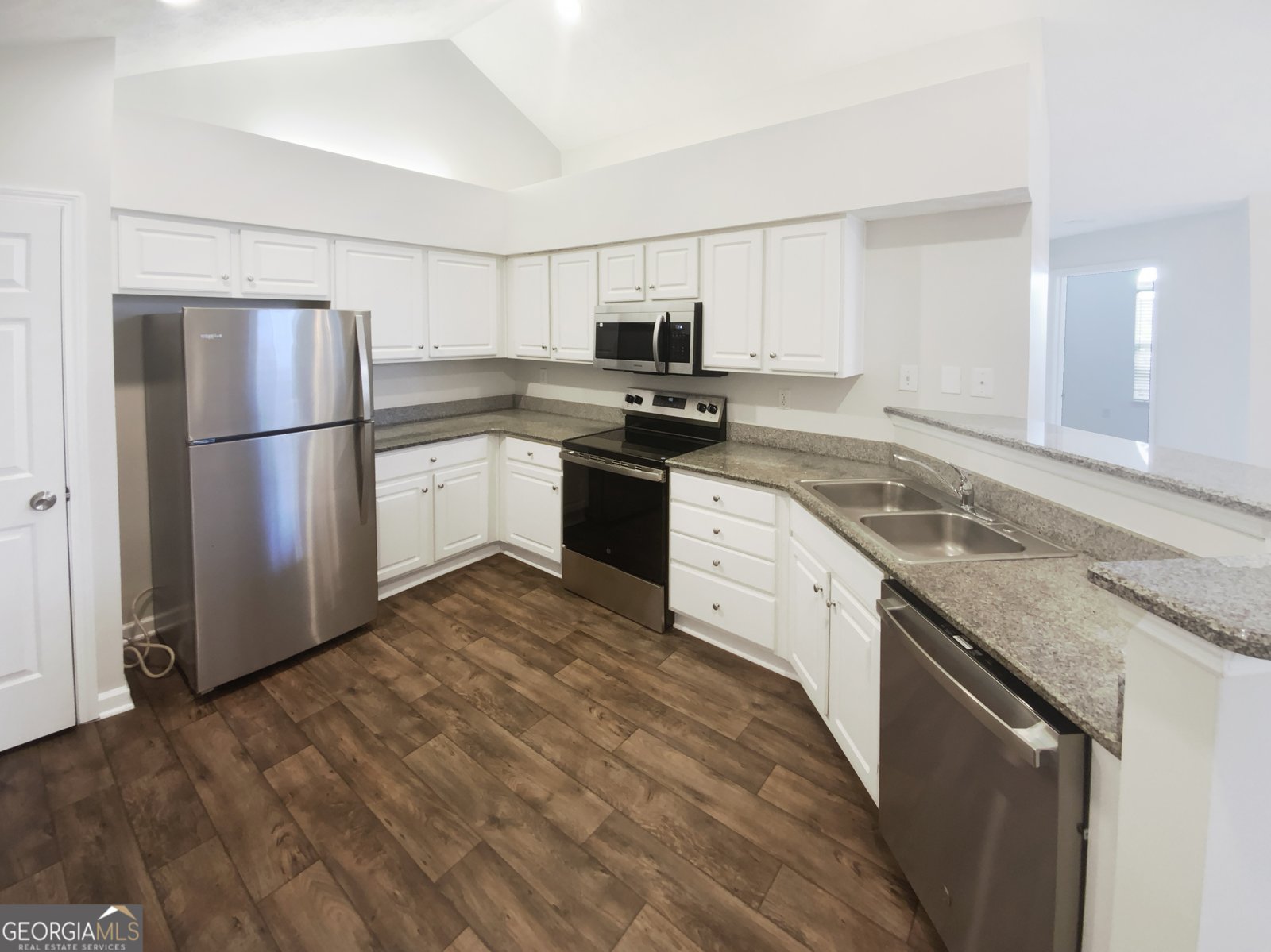 2252 Carefree Circle Marietta - 8