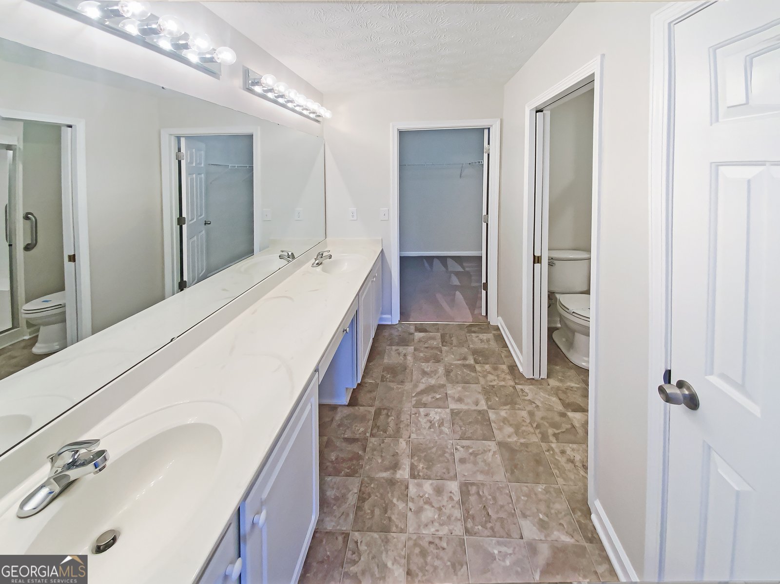 2252 Carefree Circle Marietta - 9