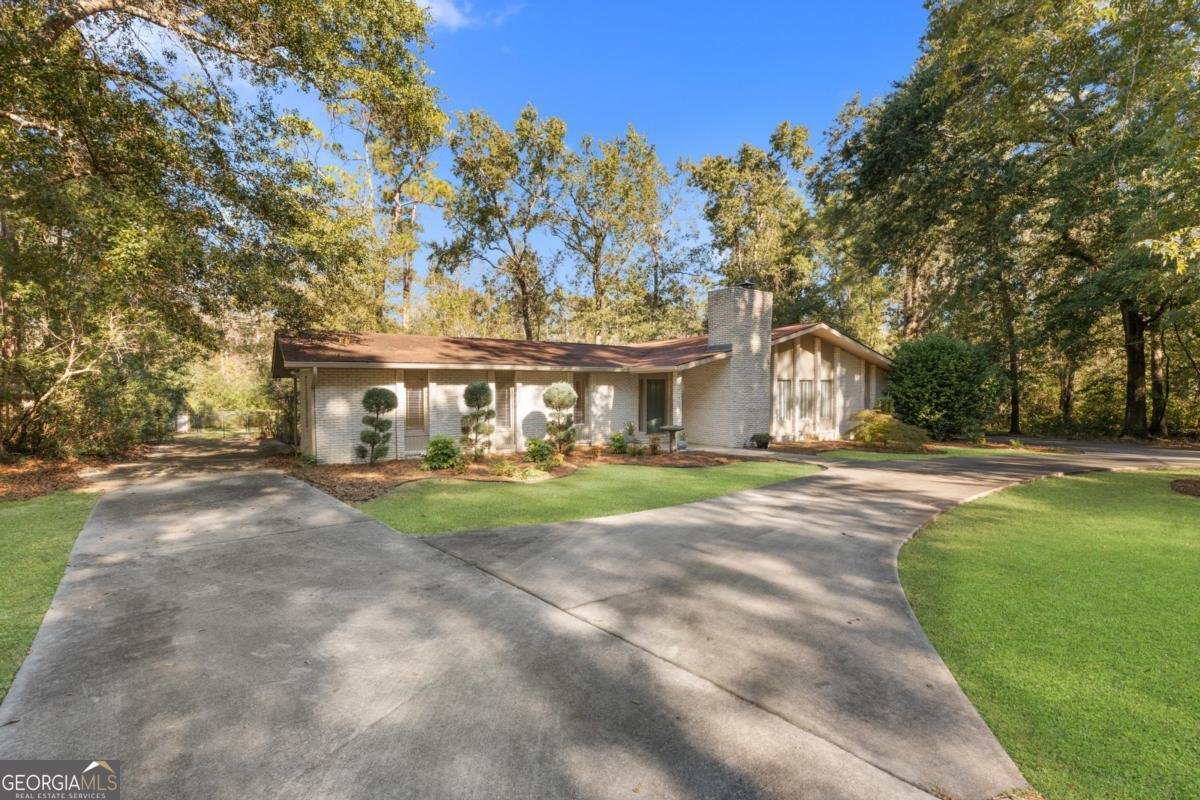 215 Azalea Drive Statesboro - 1