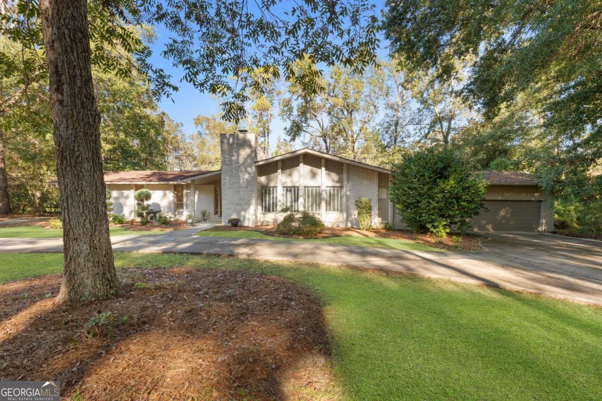 215 Azalea Drive Statesboro - 19