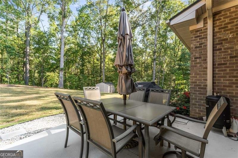 143 WHITWORTH Drive Locust Grove - 27