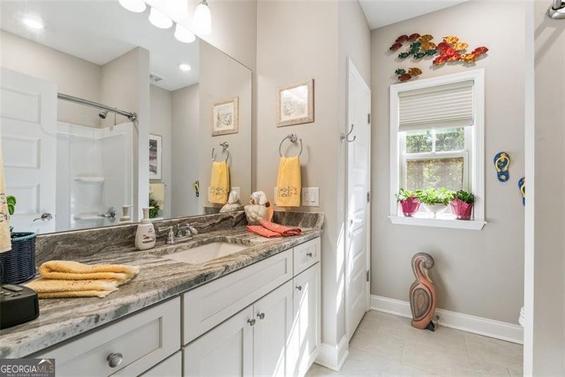 143 WHITWORTH Drive Locust Grove - 33