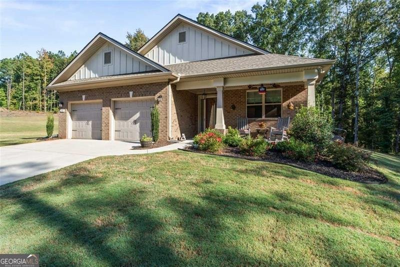 143 WHITWORTH Drive Locust Grove - 4