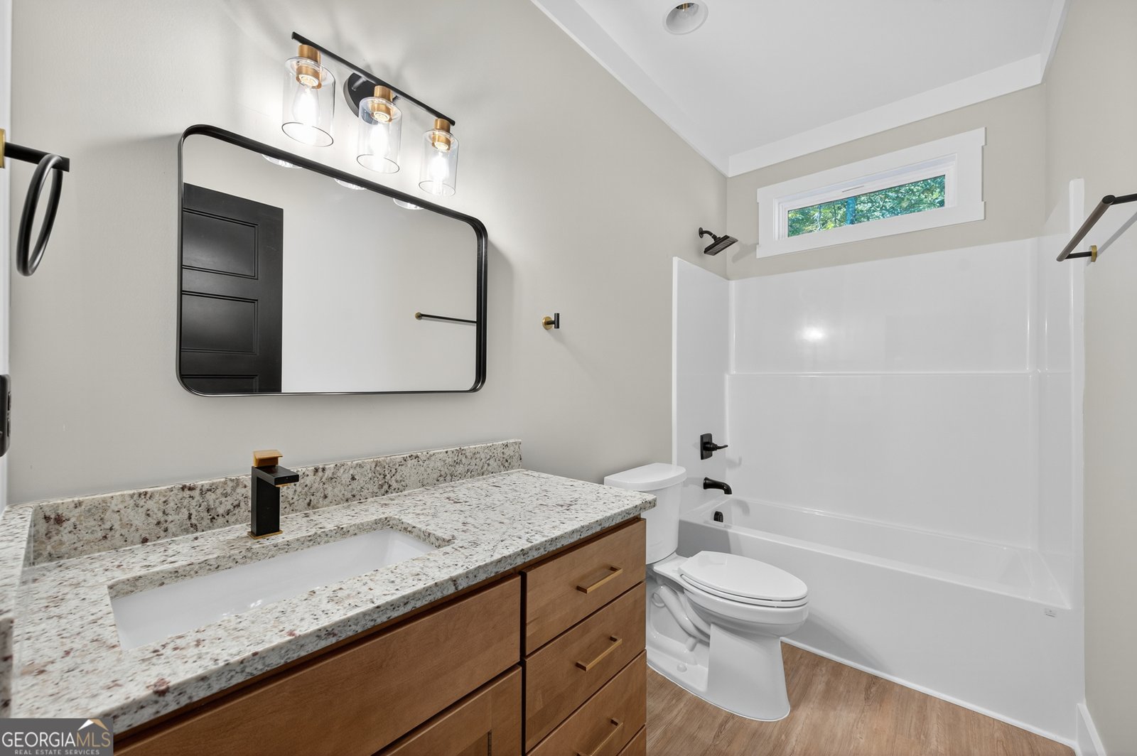 33 Ridge Crest Court Cleveland - 25