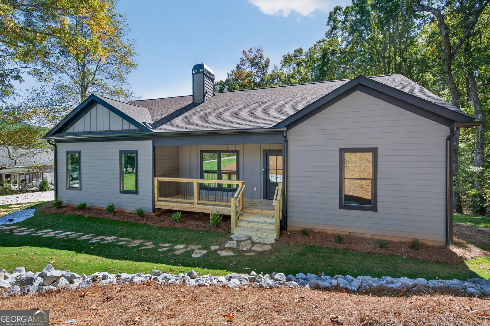 33 Ridge Crest Court Cleveland - 3