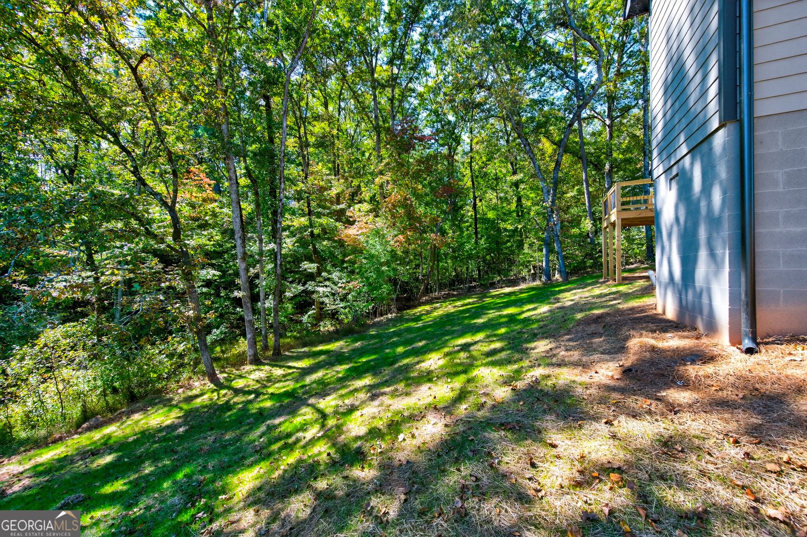 33 Ridge Crest Court Cleveland - 30