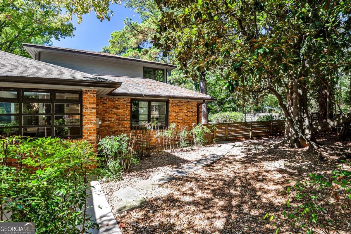 36 Wiltshire Drive Avondale Estates - 10