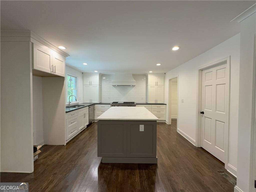 1892 Mercedes Court Atlanta - 10