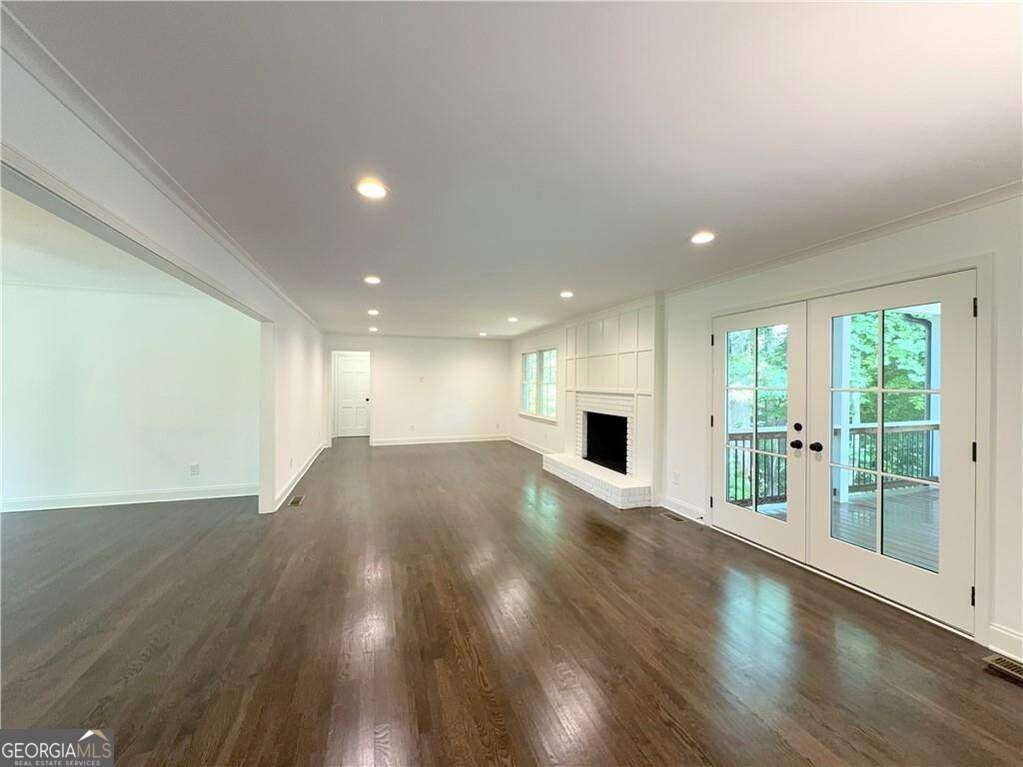 1892 Mercedes Court Atlanta - 18