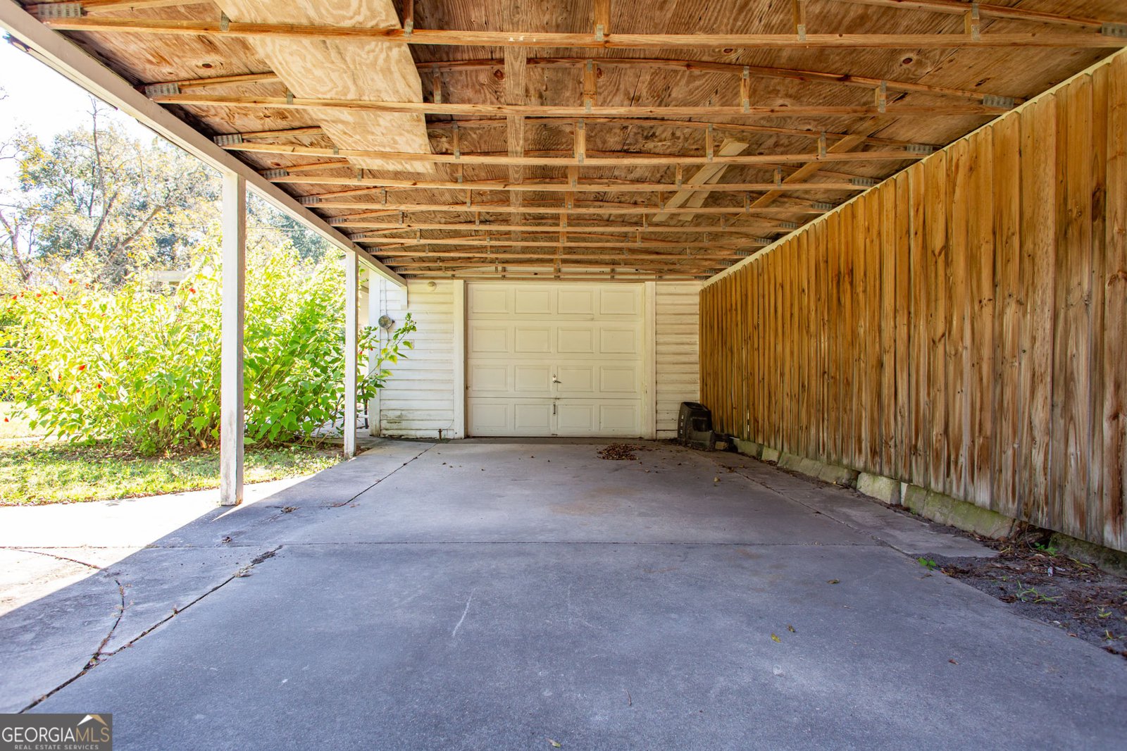 607 Linden Drive Waycross - 1