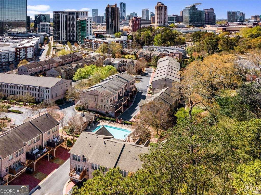 3655 Paces Walk Atlanta - 31