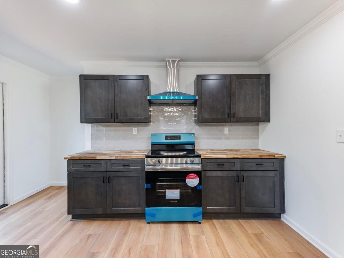 1328 Jefferson Highway Winder - 15