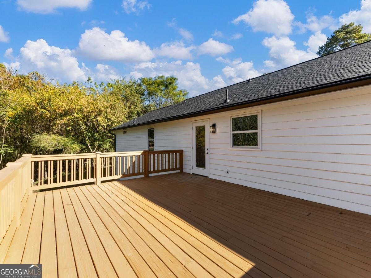 1328 Jefferson Highway Winder - 21