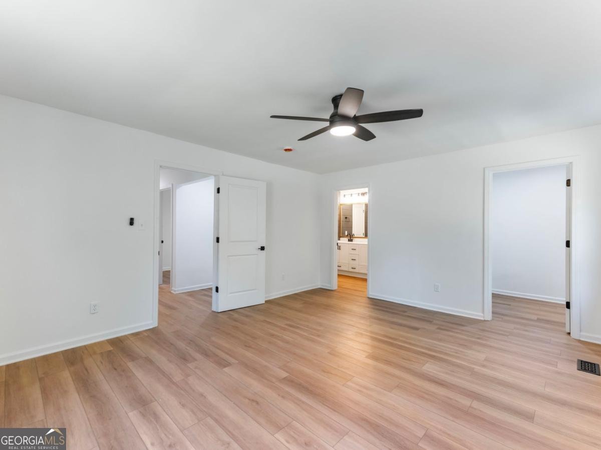 1328 Jefferson Highway Winder - 24