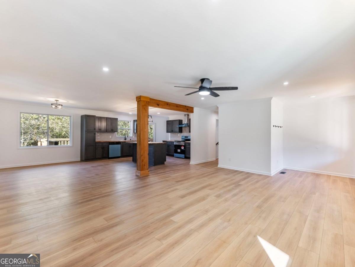 1328 Jefferson Highway Winder - 4