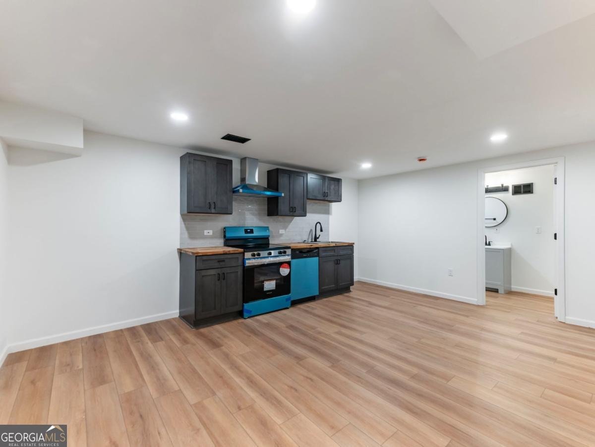 1328 Jefferson Highway Winder - 41