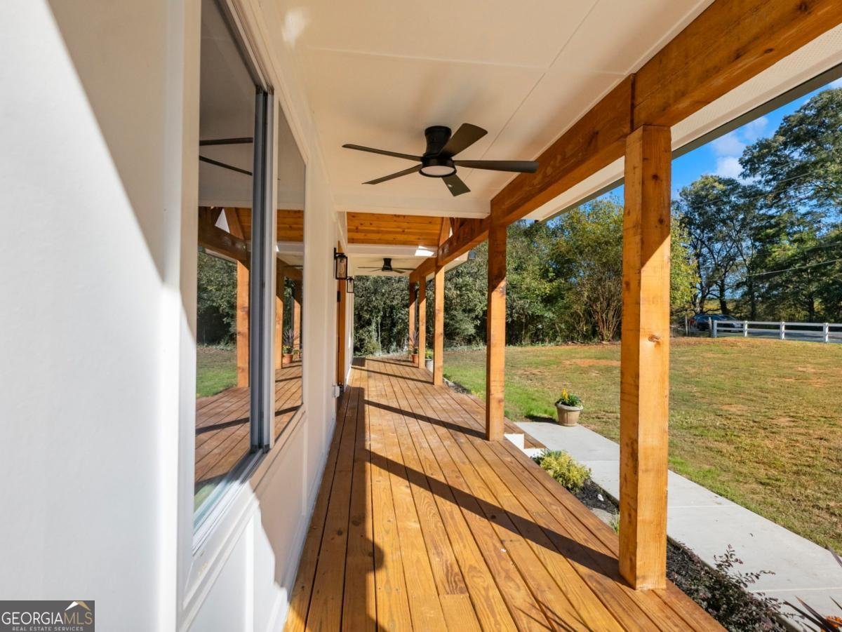 1328 Jefferson Highway Winder - 52