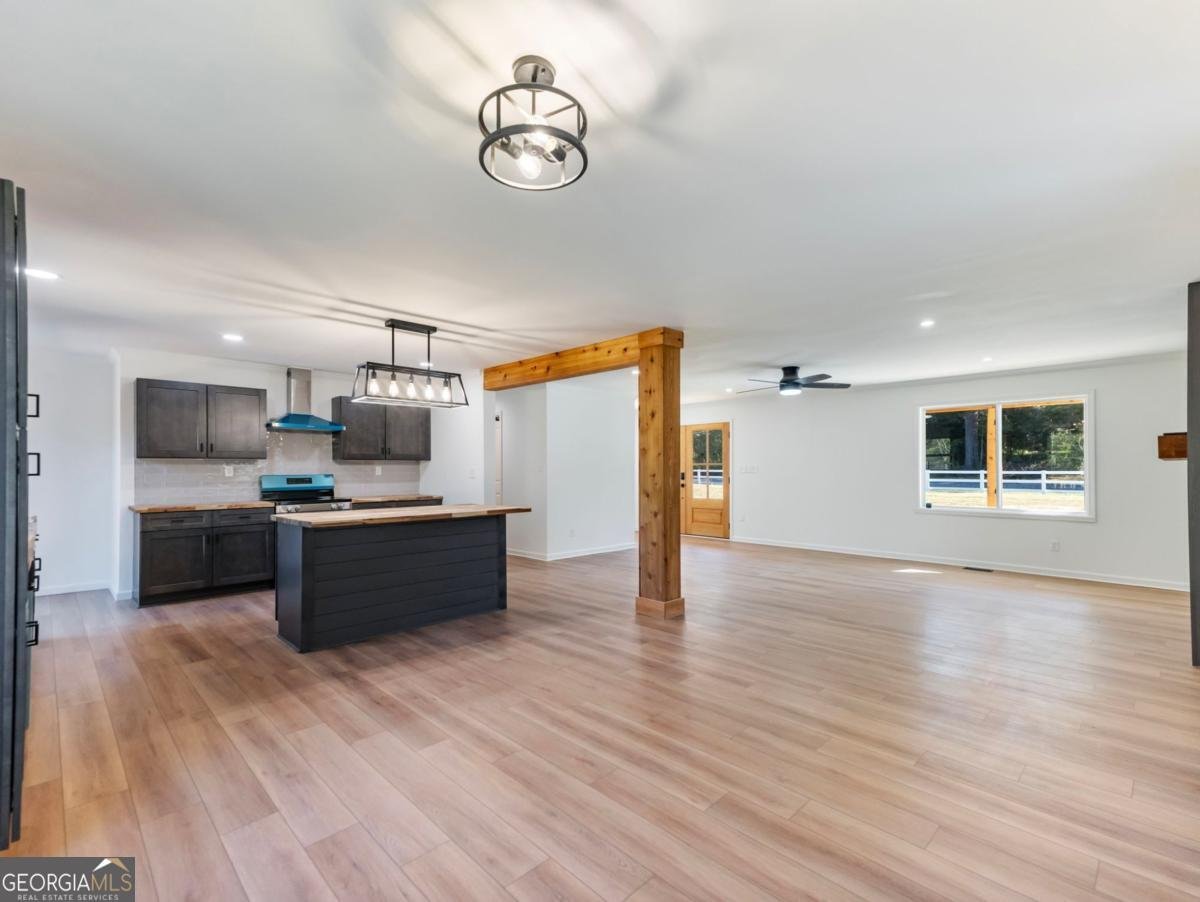 1328 Jefferson Highway Winder - 8