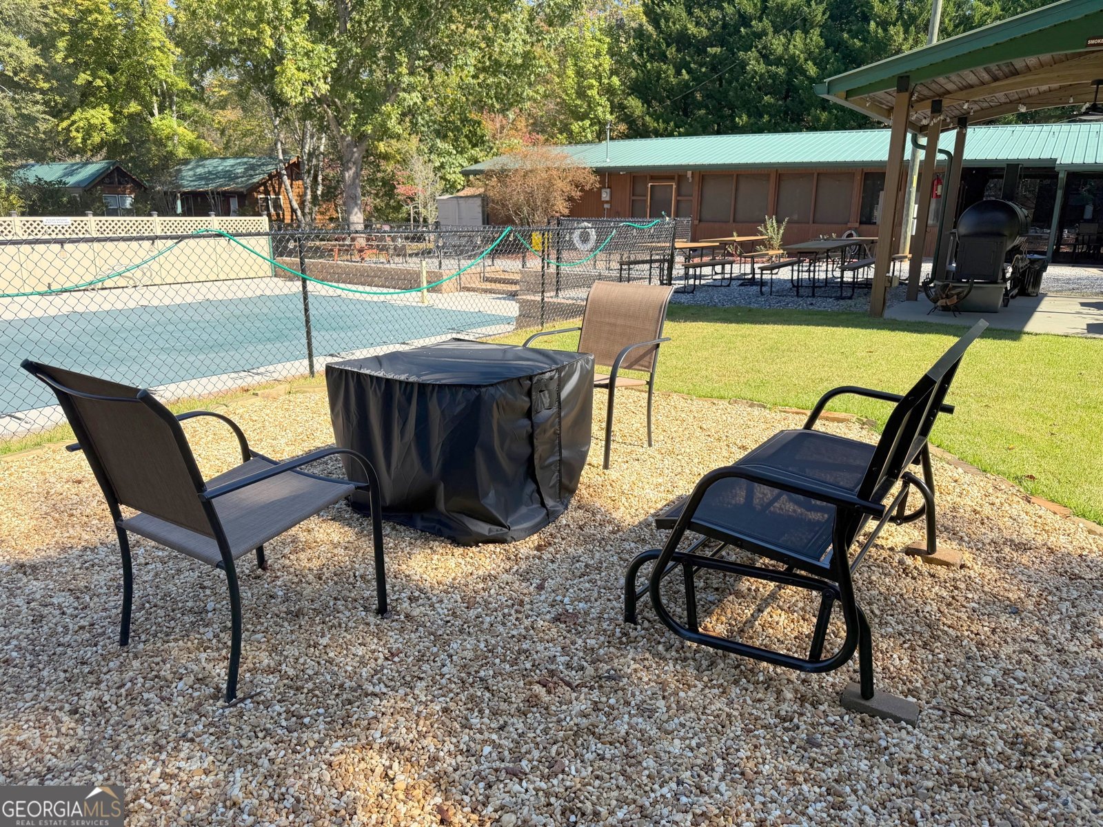 90 Campfire Drive Cleveland - 32