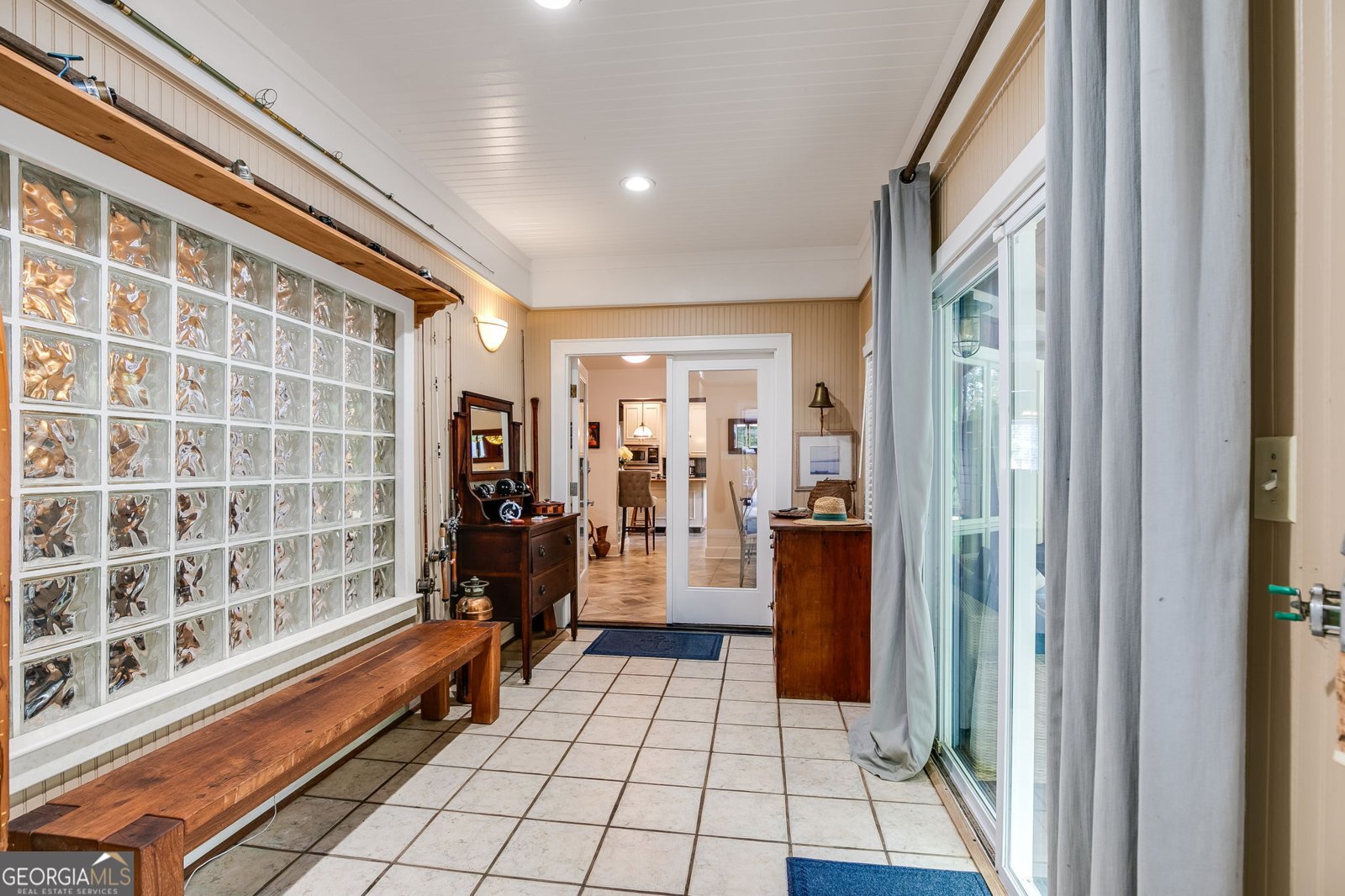 2620 Piney Point Drive Douglasville - 35
