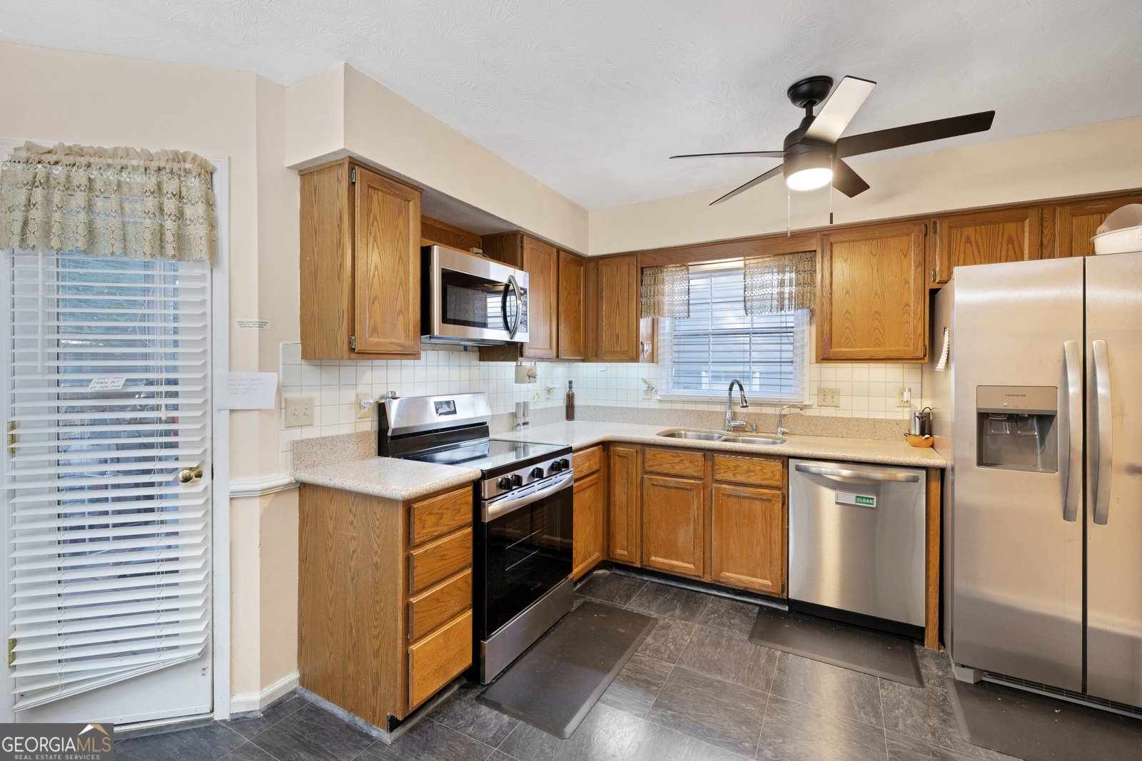 110 River Terrace Point Roswell - 13