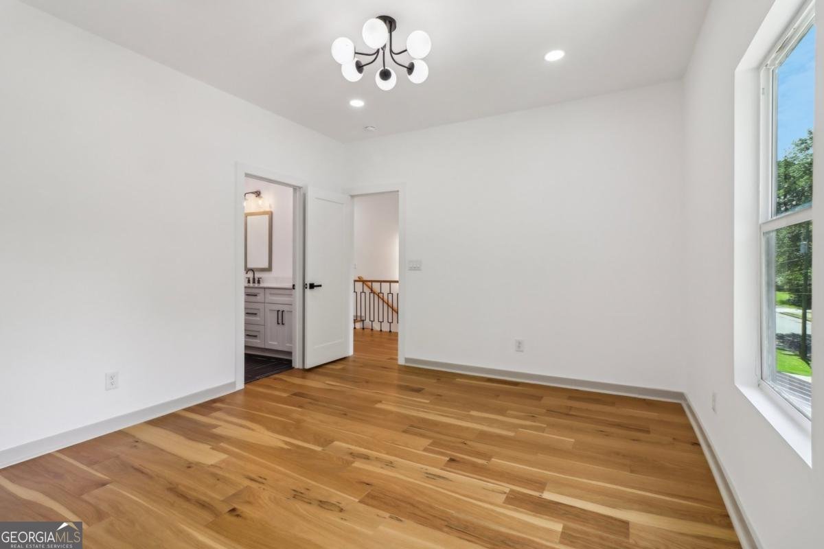 1129 Victory Drive Atlanta - 10