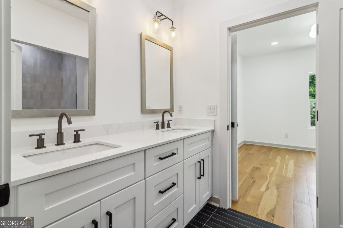 1129 Victory Drive Atlanta - 13