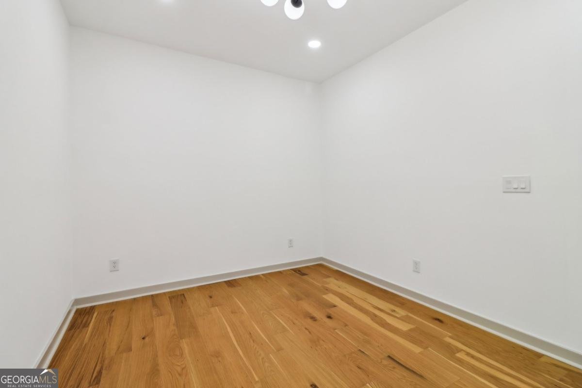 1129 Victory Drive Atlanta - 18
