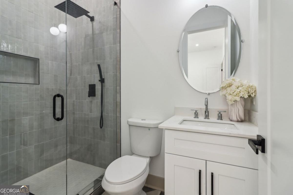 1129 Victory Drive Atlanta - 25