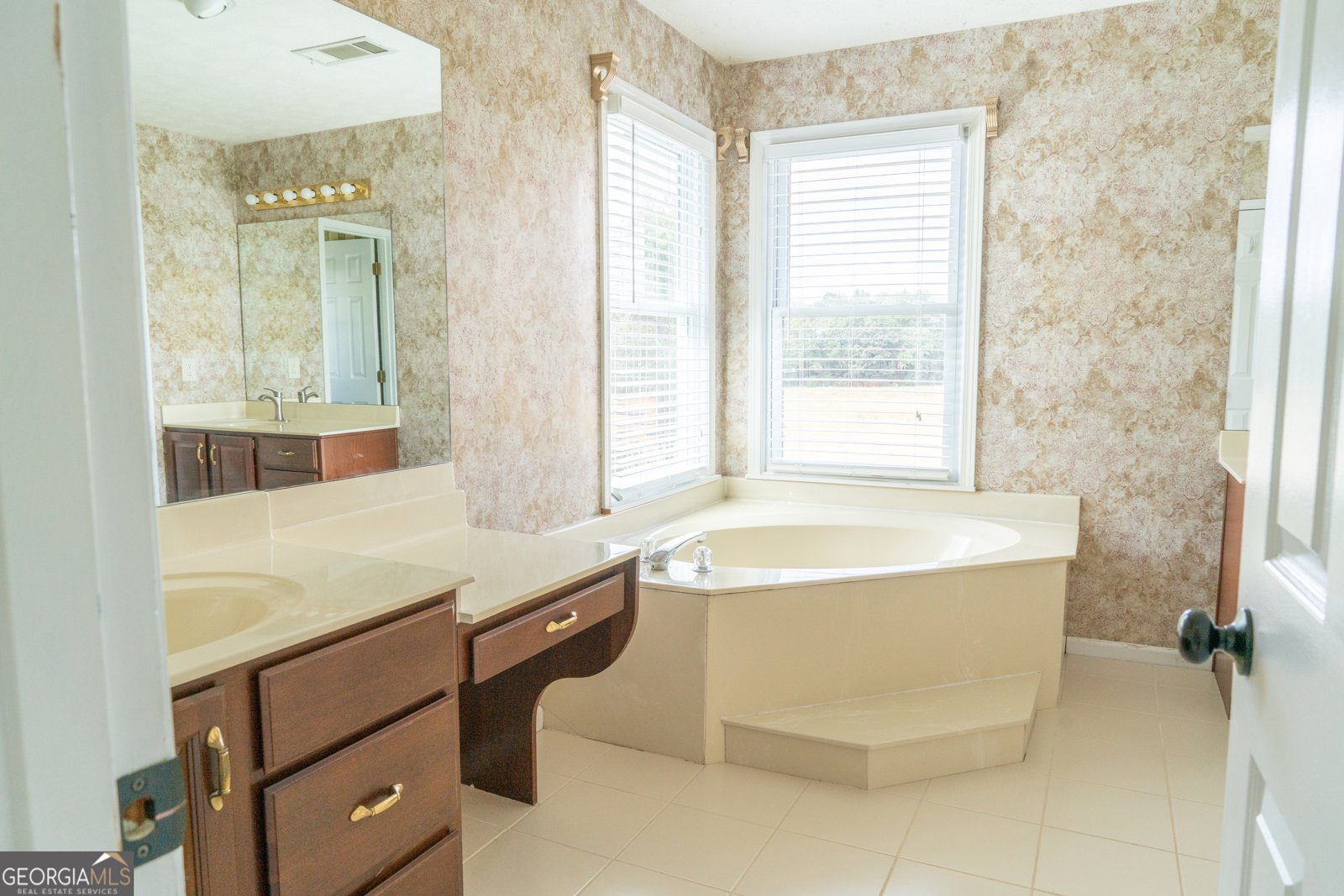 1963 Rehoboth Road Bowman - 33