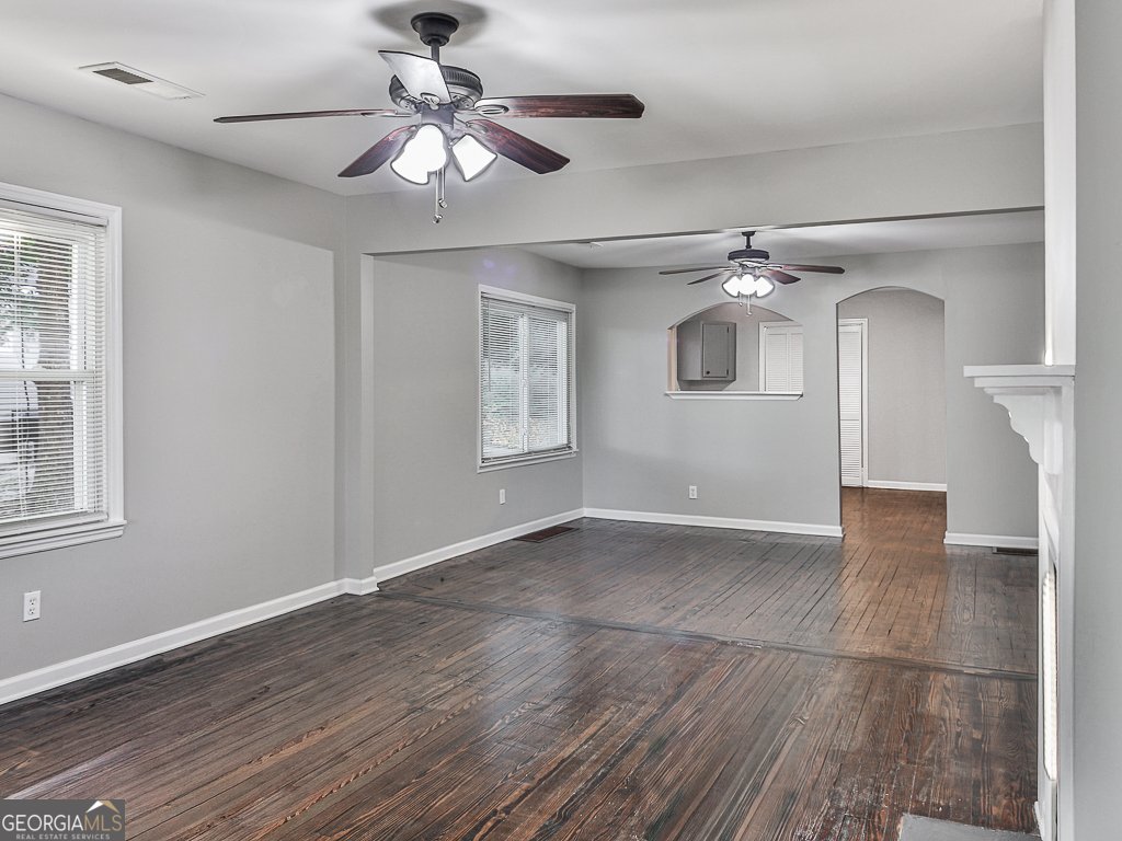 6253 Hospital Way Douglasville - 11