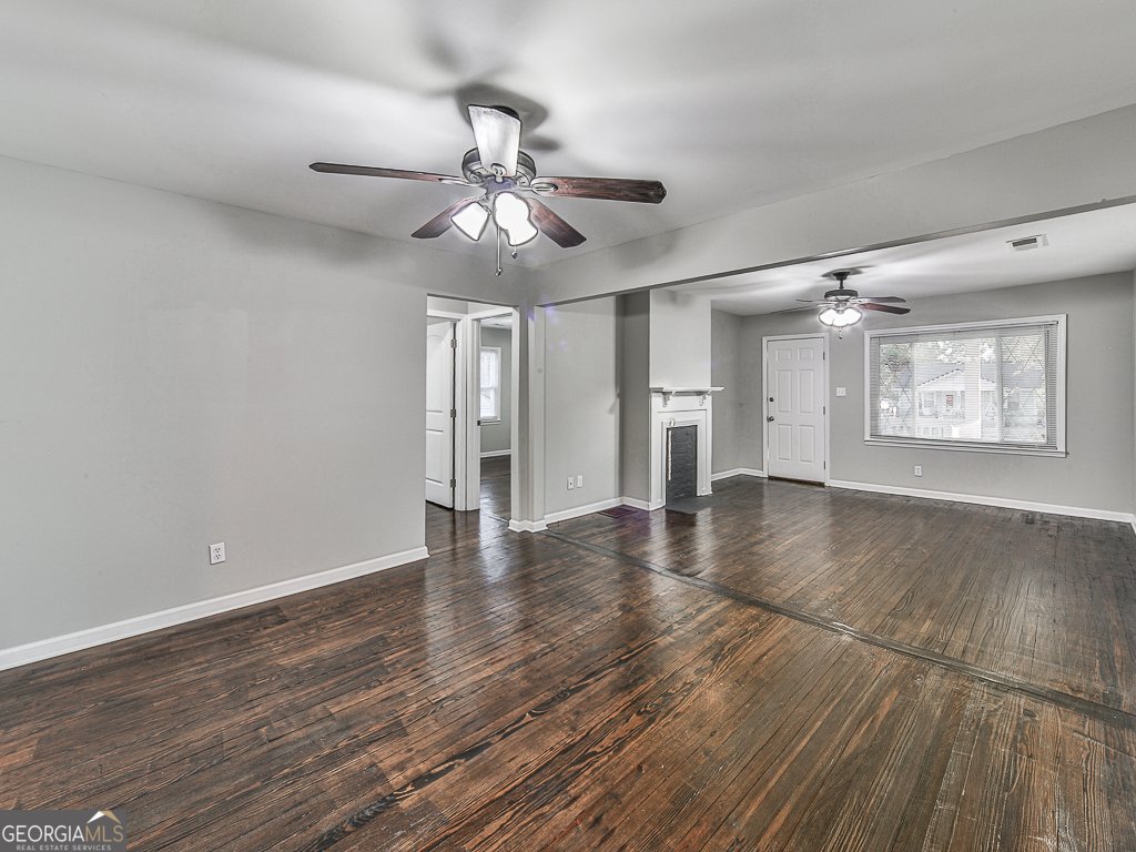 6253 Hospital Way Douglasville - 12