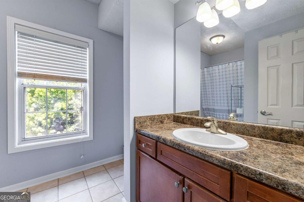 1250 Parkwood Circle Atlanta - 18