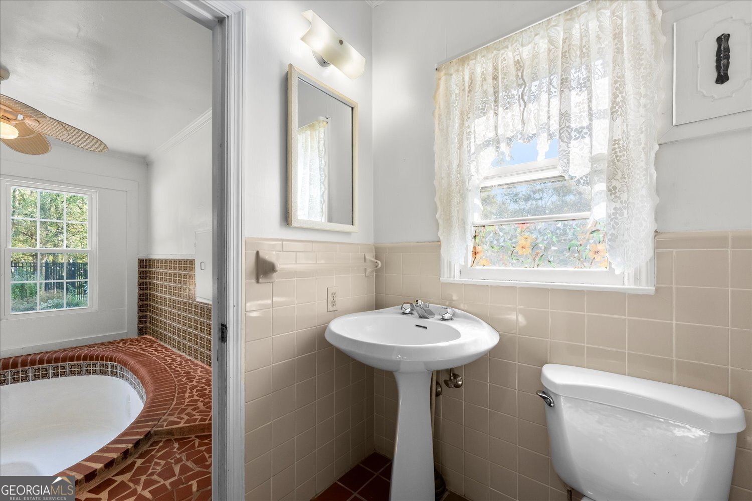 425 Thomson Road Washington - Photo 29