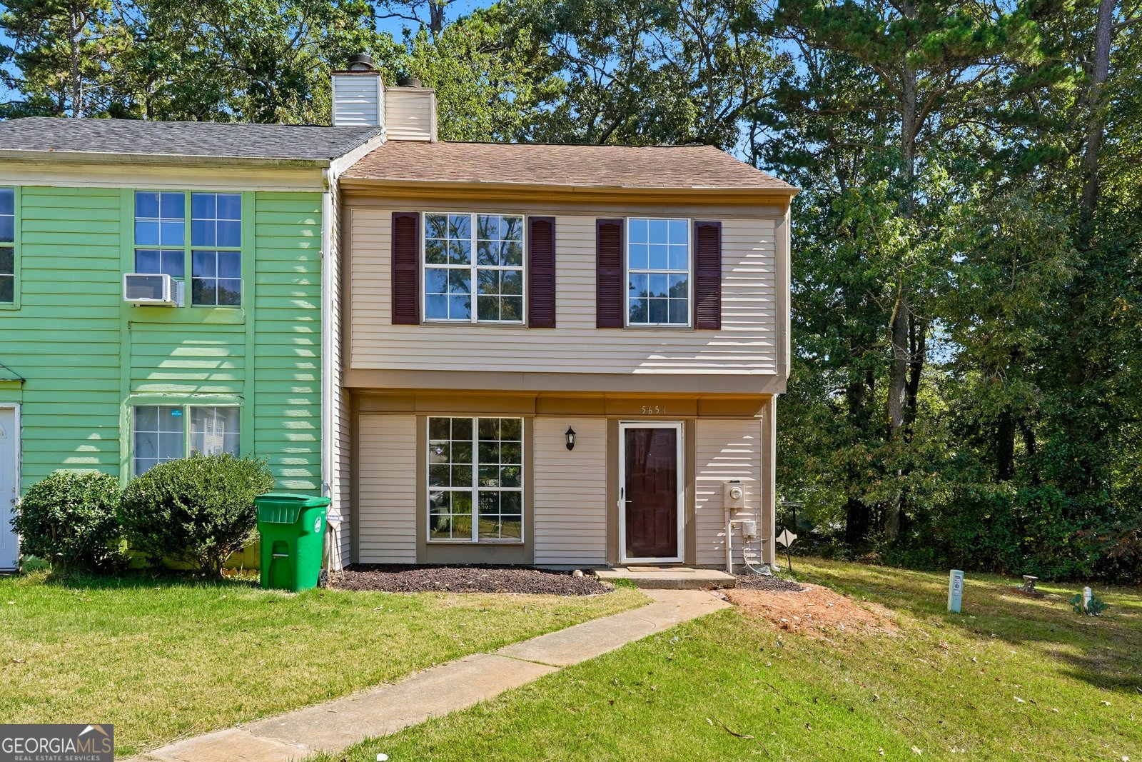 5651 Wells Circle Stone Mountain - 1