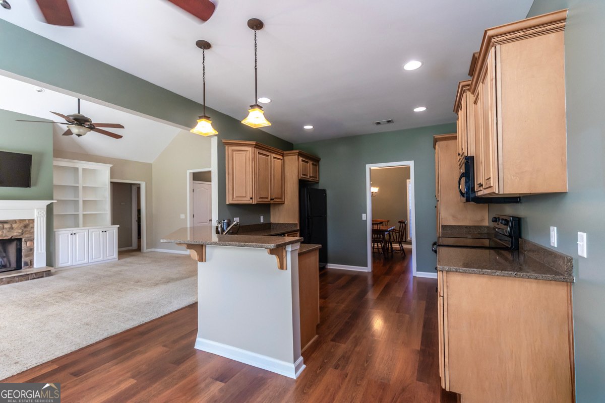 135 Runs Crossing Drive Springfield - 16