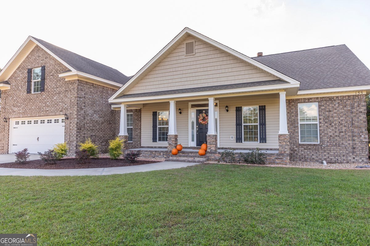 135 Runs Crossing Drive Springfield - 2