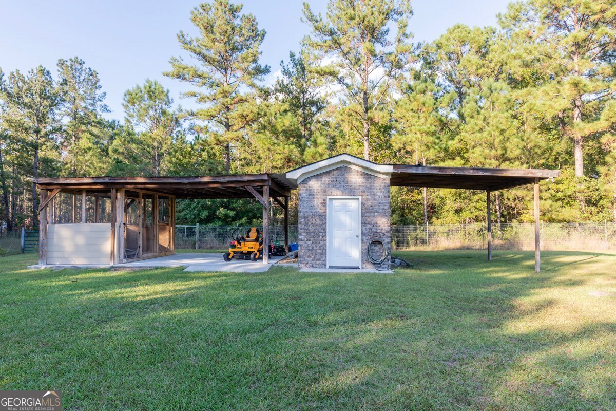 135 Runs Crossing Drive Springfield - 32