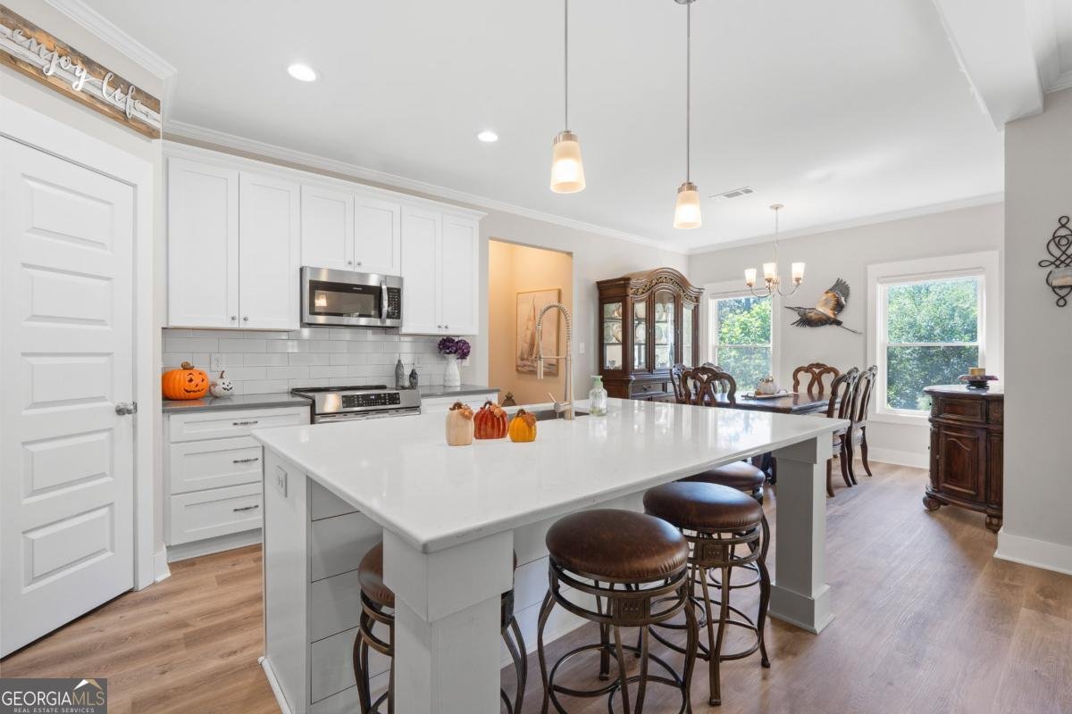 801 Hollly Ridge Drive Gray - 15